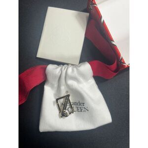 Alexander McQueen NIB Alphabet Skull Sneaker Charm Gold Color‎ "Letter Z"